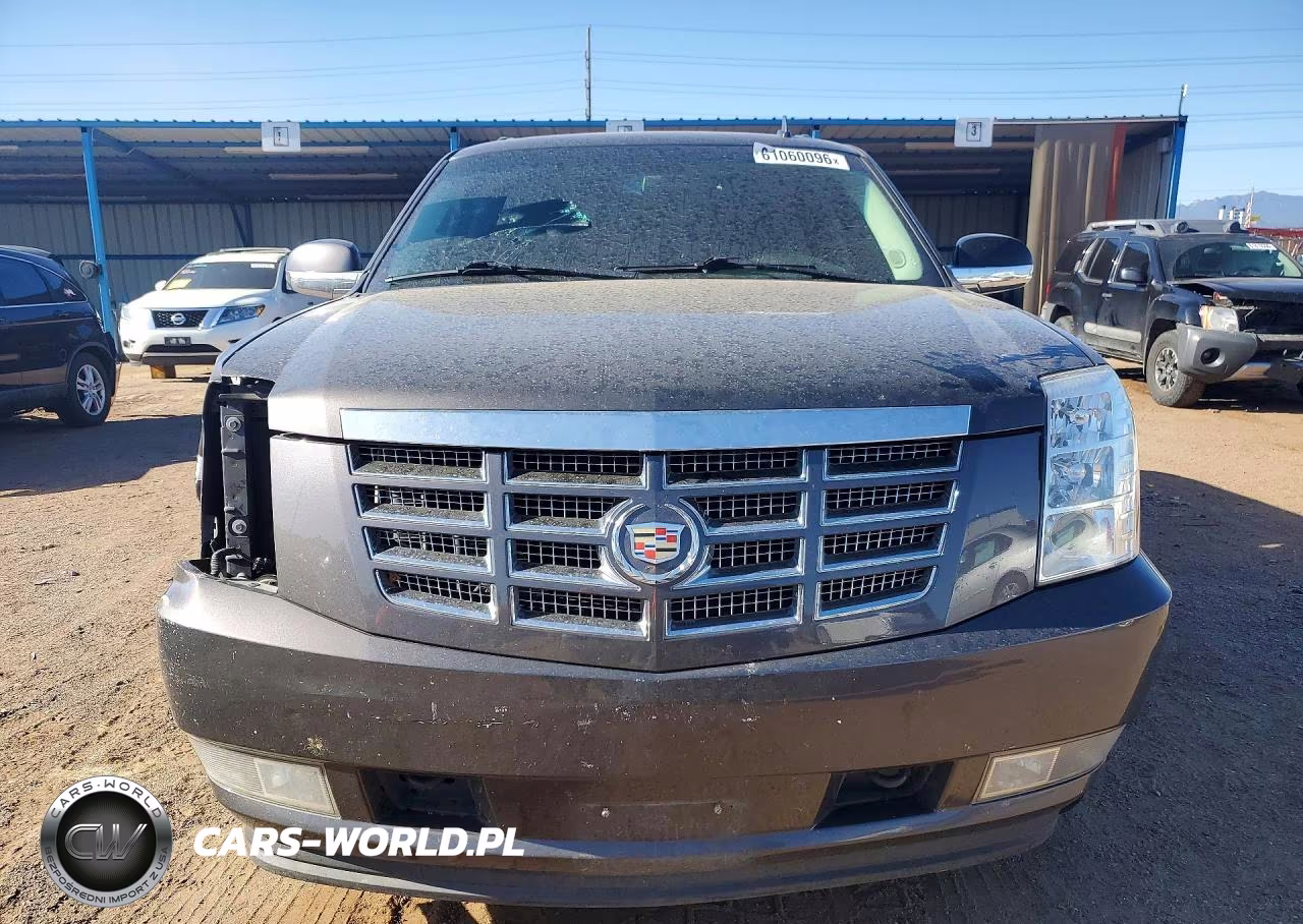 2011 Cadillac Escalade Esv Premium VIN:1GYS4JEF7BR306573 - 5