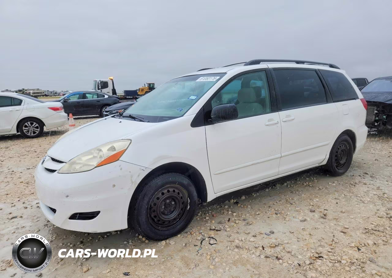 2008 Toyota Sienna Ce 7-Passenger – zdjęcie 1 z 13