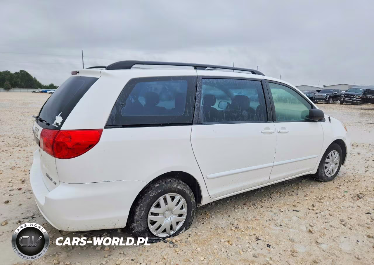 2008 Toyota Sienna Ce 7-Passenger VIN:5TDZK23C88S214651 - 3