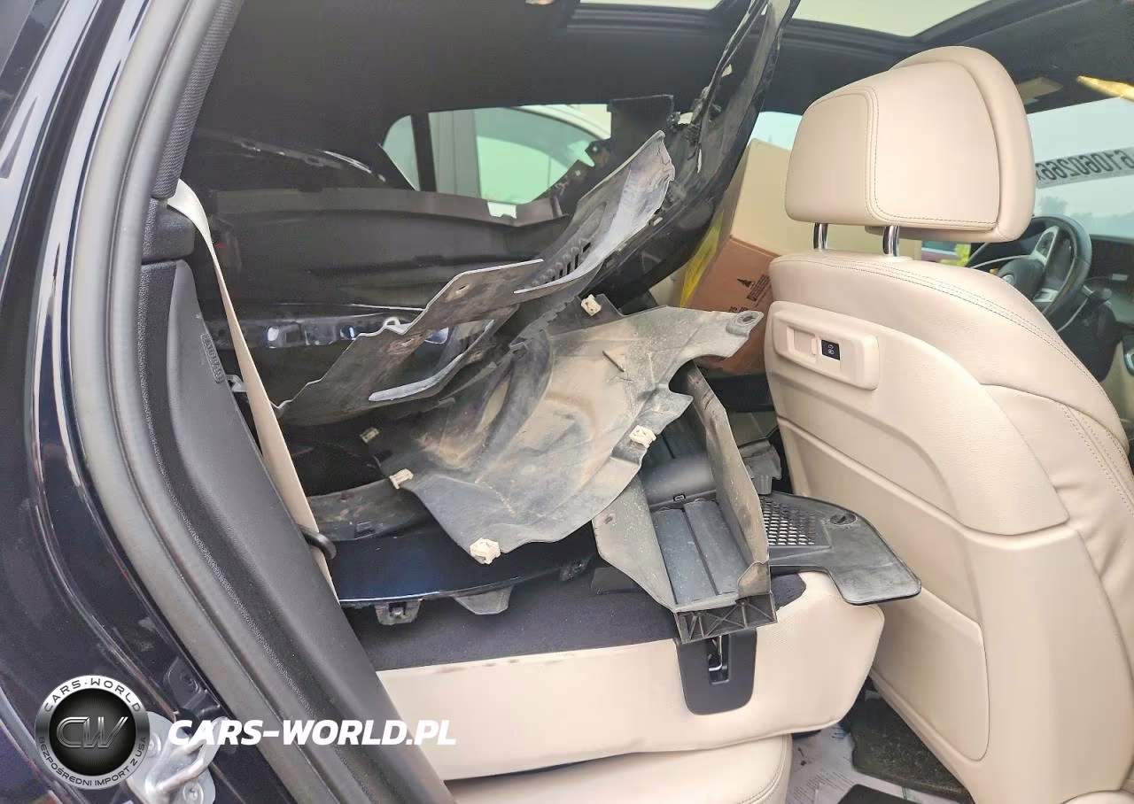 2023 BMW X6 xDrive40I VIN:5UXCY6C06P9N62624 - 10