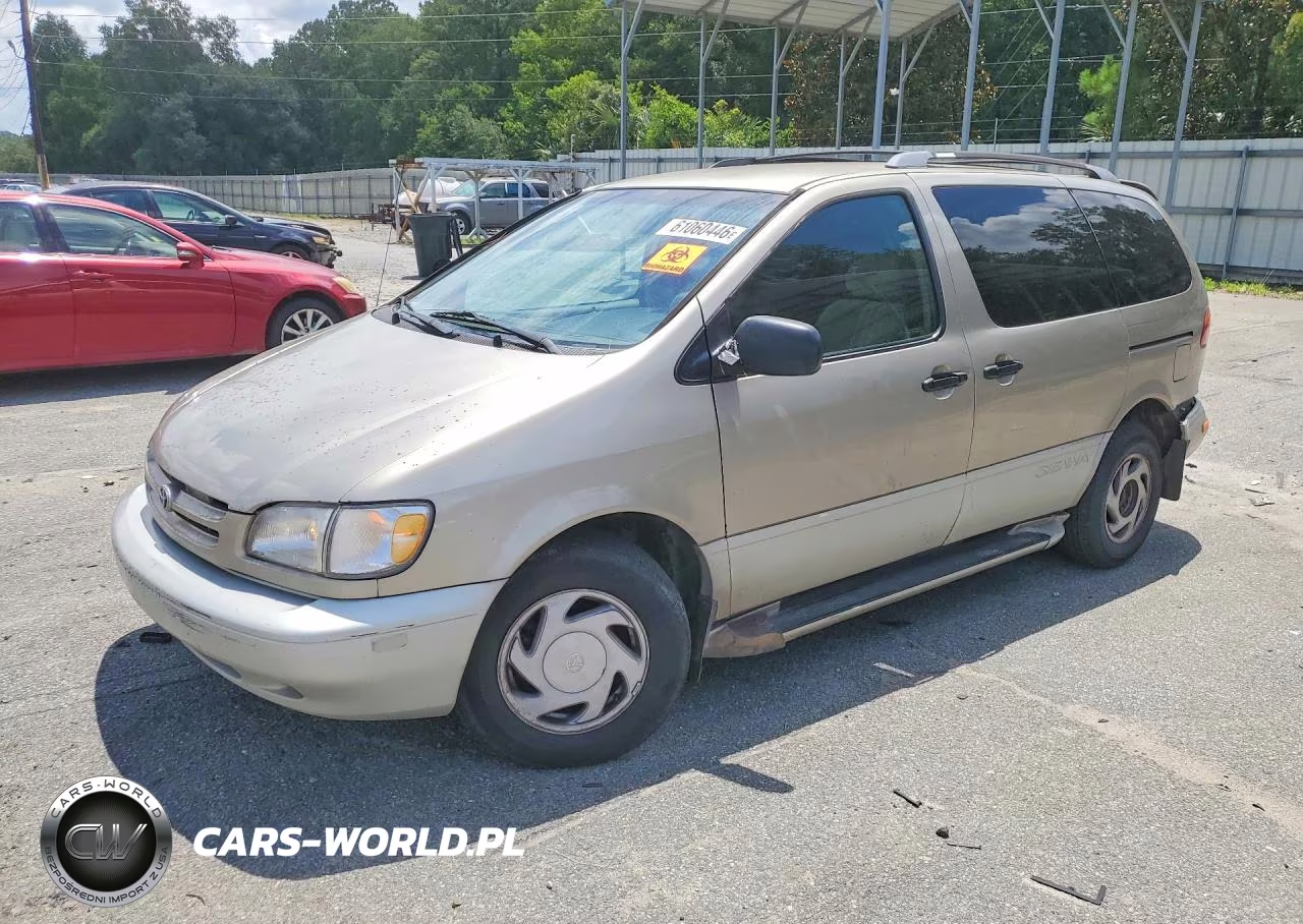2000 Toyota Sienna Xle