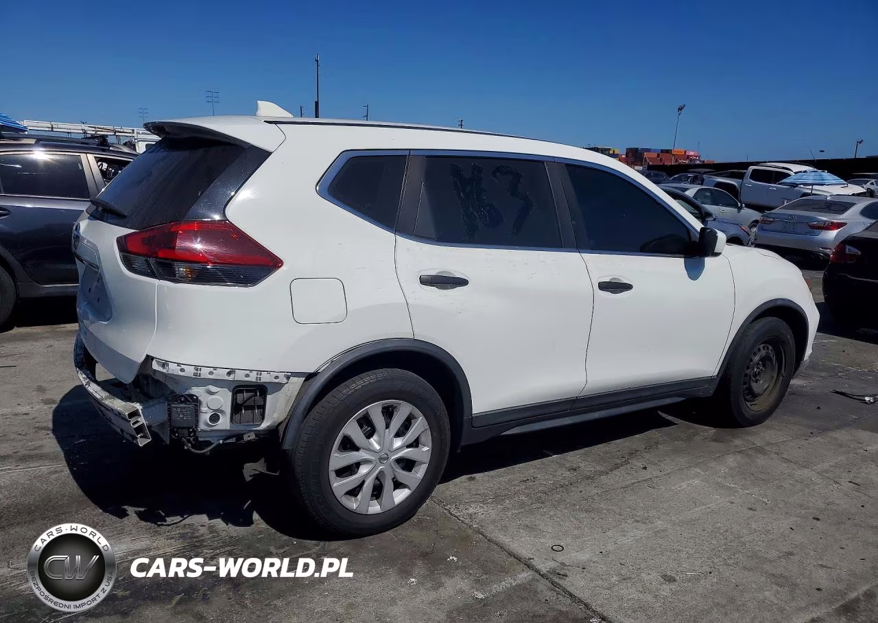 2019 Nissan Rogue S VIN:KNMAT2MT0KP522066 - 3