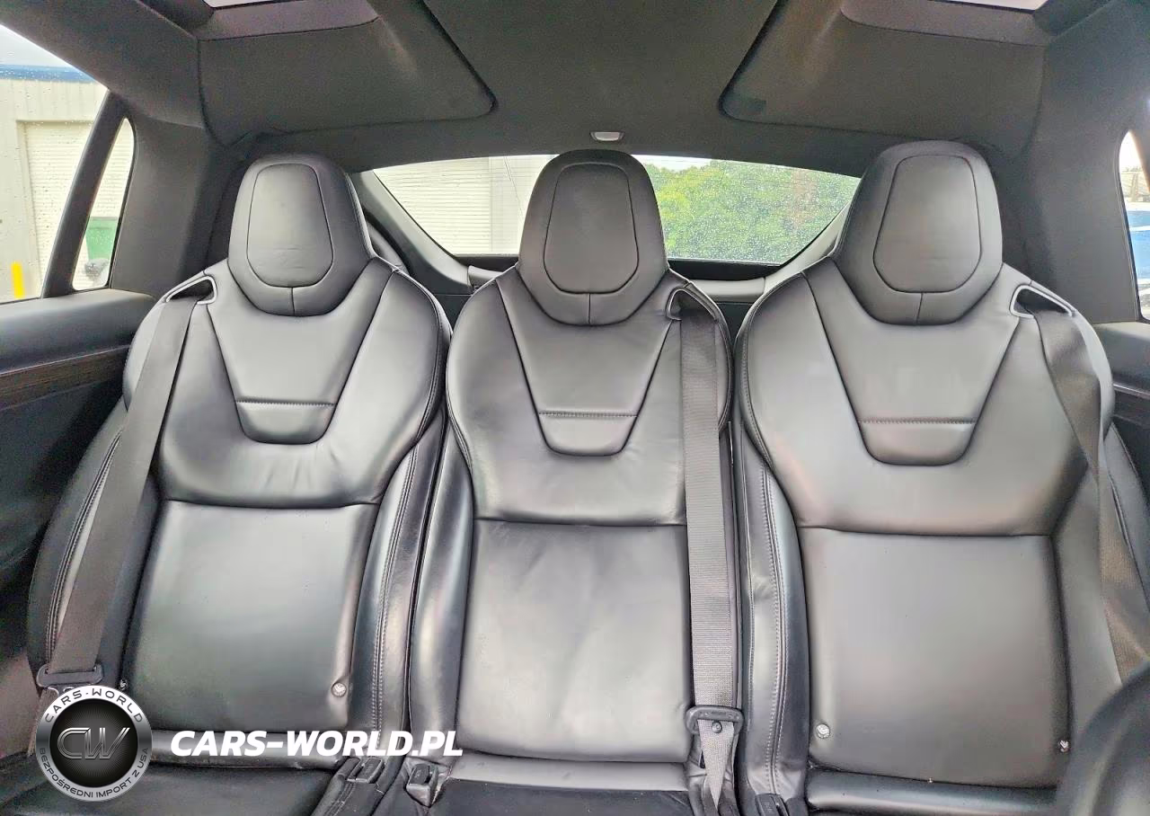 2016 Tesla Model X VIN:5YJXCAE28GF002368 - 10