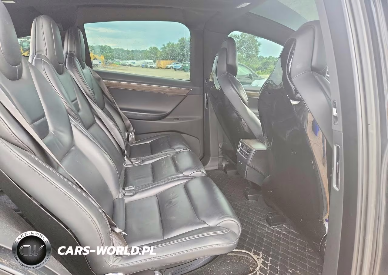 2016 Tesla Model X VIN:5YJXCAE28GF002368 - 11