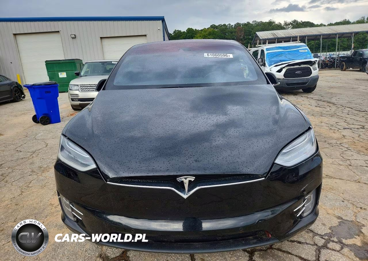 2016 Tesla Model X VIN:5YJXCAE28GF002368 - 5