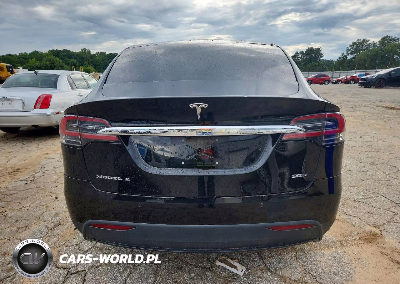 2016 Tesla Model X VIN:5YJXCAE28GF002368 - 6