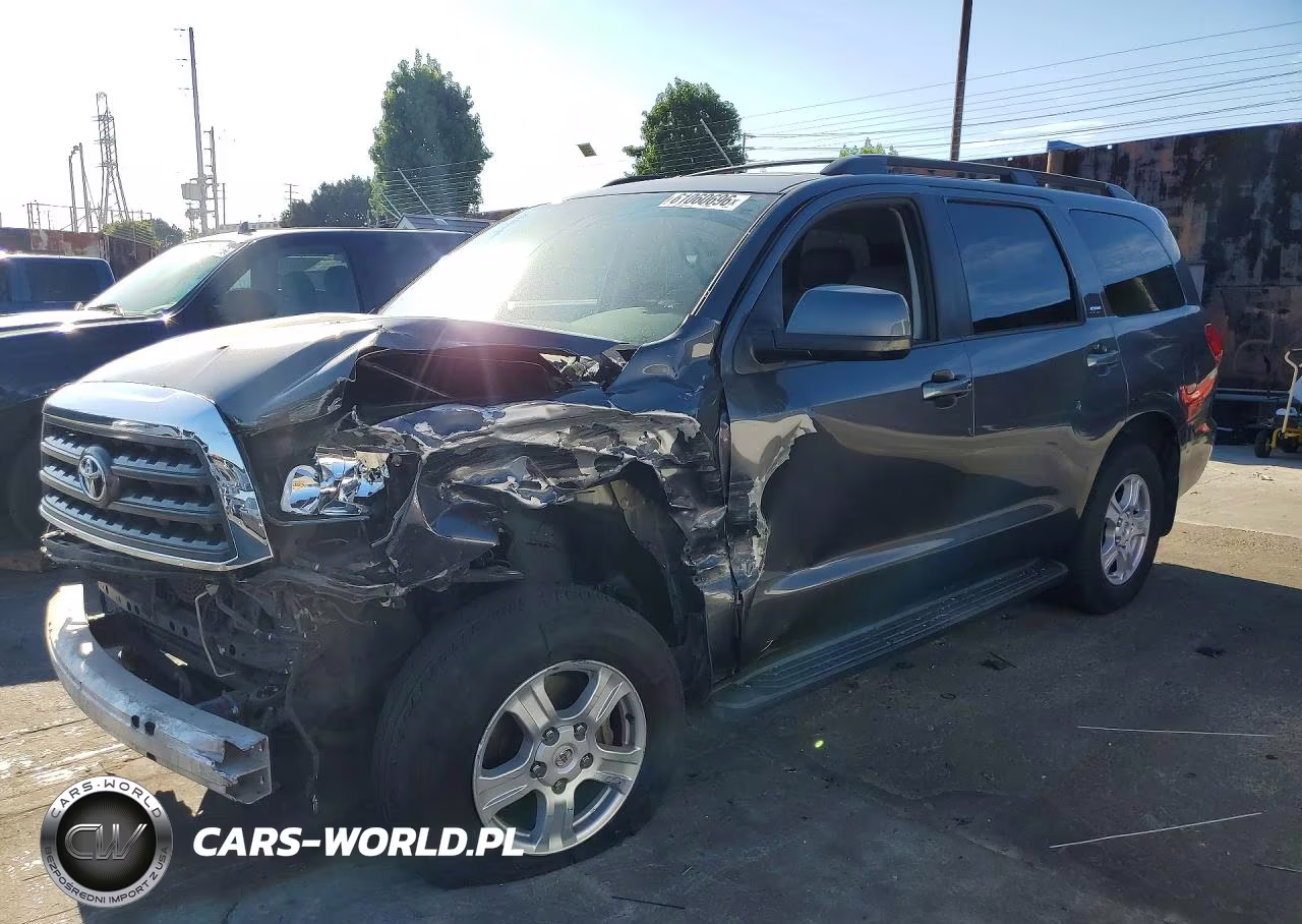 2013 Toyota Sequoia Sr5