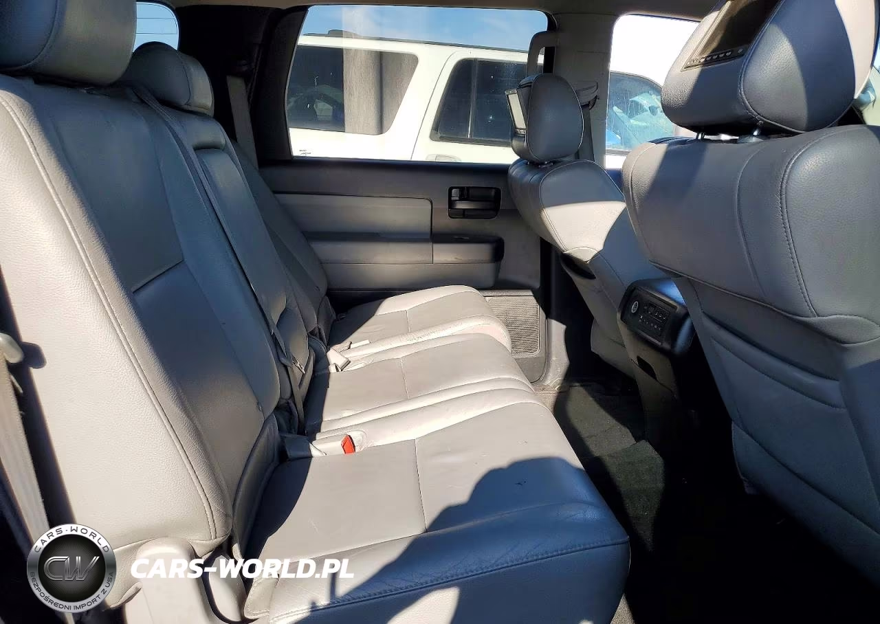 2013 Toyota Sequoia Sr5 VIN:5TDBY5G12DS084421 - 11