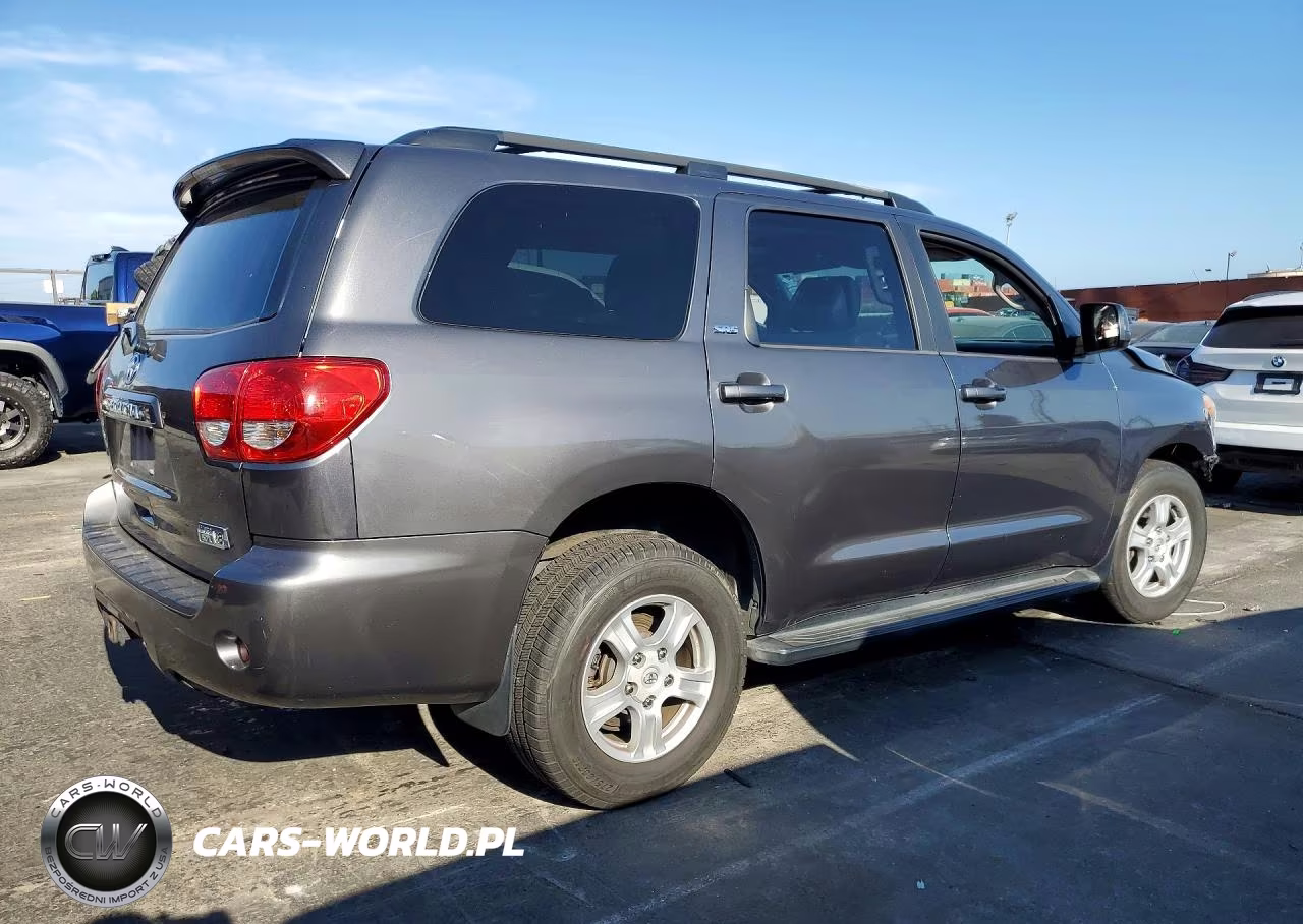 2013 Toyota Sequoia Sr5 VIN:5TDBY5G12DS084421 - 3