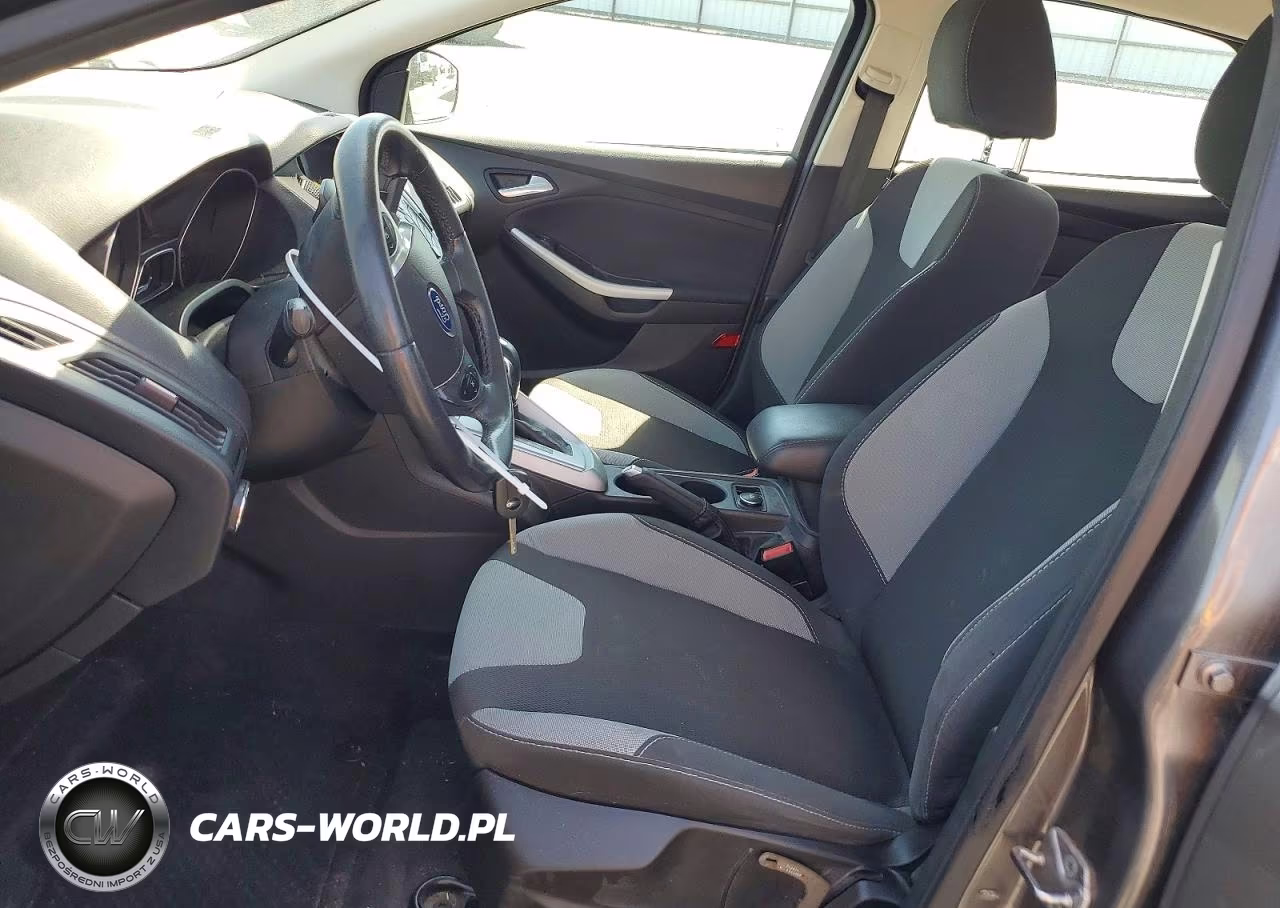 2012 Ford Focus Se VIN:1FAHP3K27CL450929 - 7