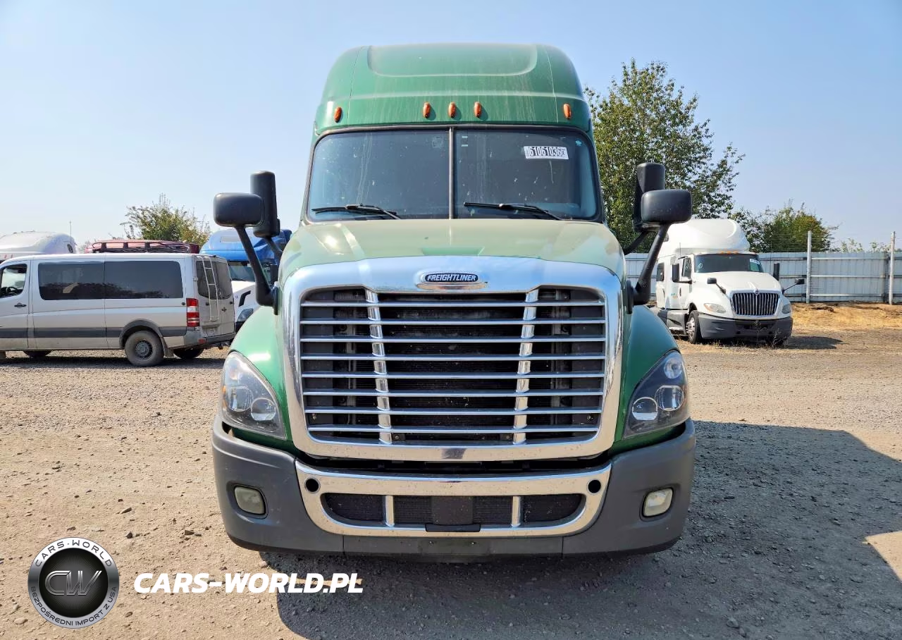 2018 Freightliner Cascadia 125 Semi Truck VIN:3AKJGLDR8JSHP3857 - 5