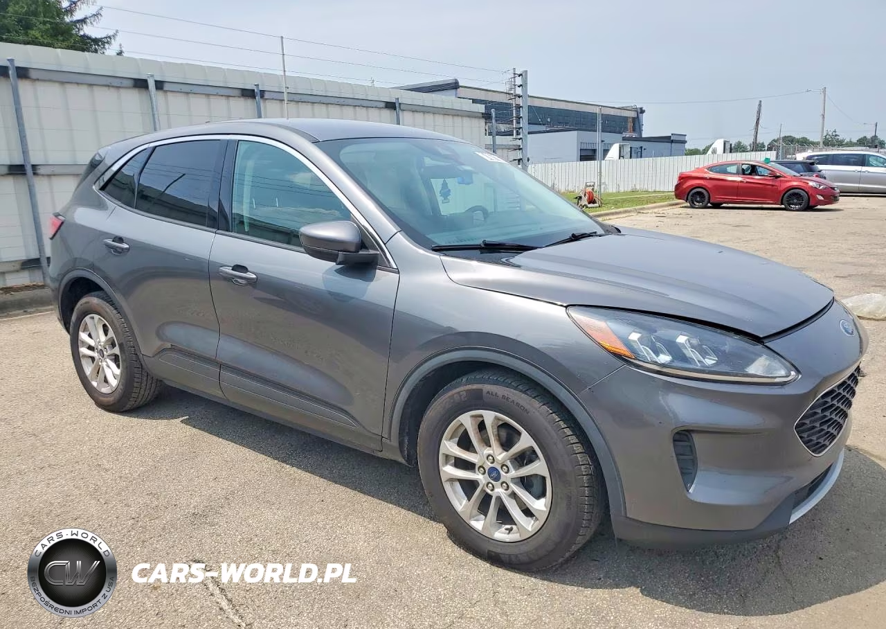 2021 Ford Escape Se VIN:1FMCU0G69MUA67962 - 4