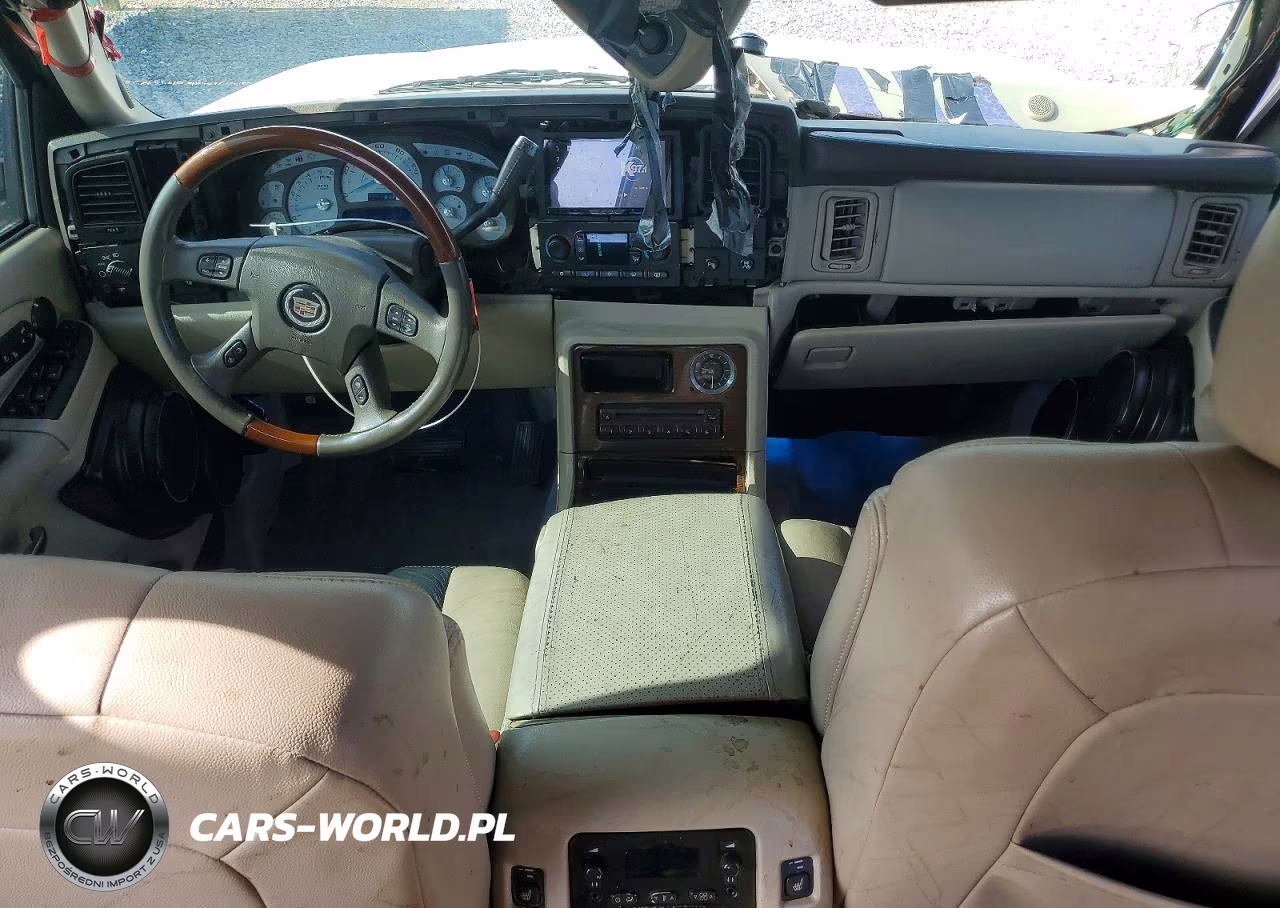 2004 Cadillac Escalade Luxury VIN:1GYEK63NX4R118935 - 8