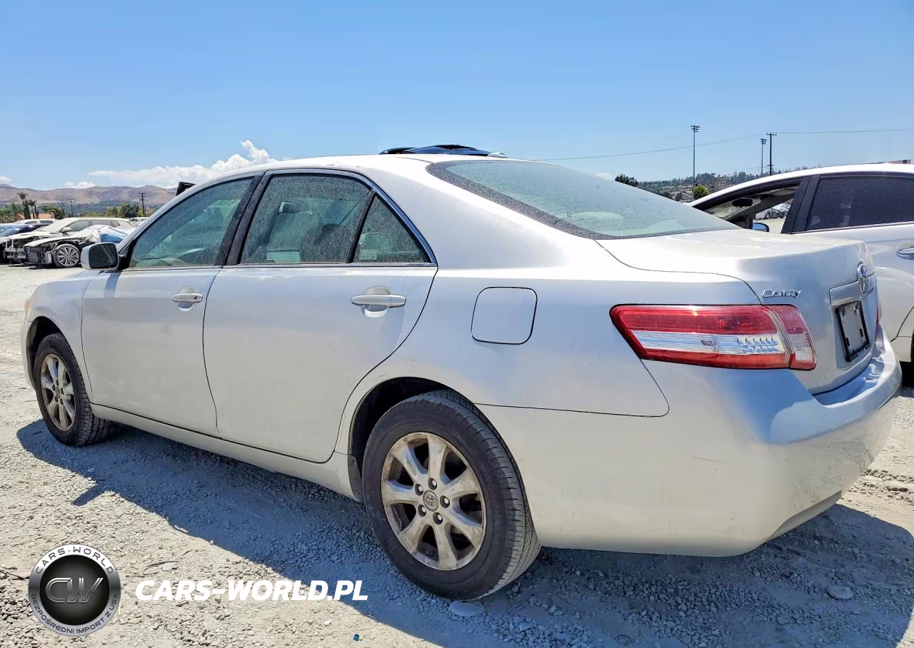 2011 Toyota Camry Le VIN:4T1BF3EK2BU771800 - 2