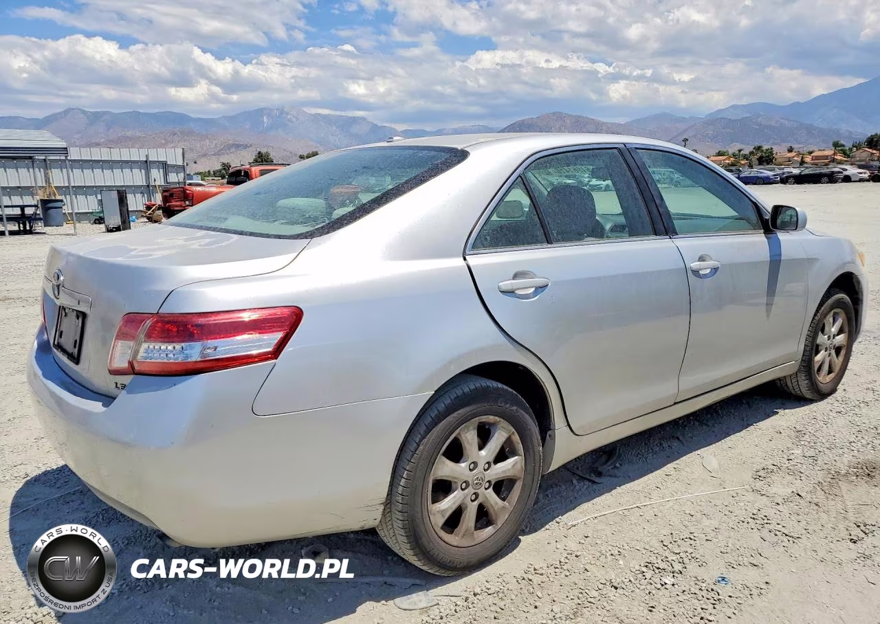 2011 Toyota Camry Le VIN:4T1BF3EK2BU771800 - 3