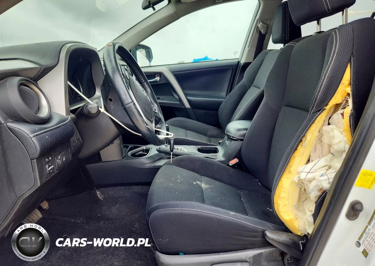 2018 Toyota Rav4 Xle VIN:2T3WFREV4JW467761 - 7