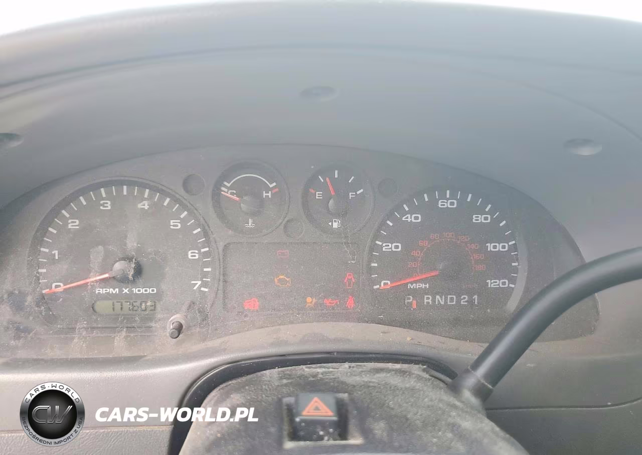 2011 Ford Ranger Super Cab VIN:1FTKR1EE9BPB15800 - 9