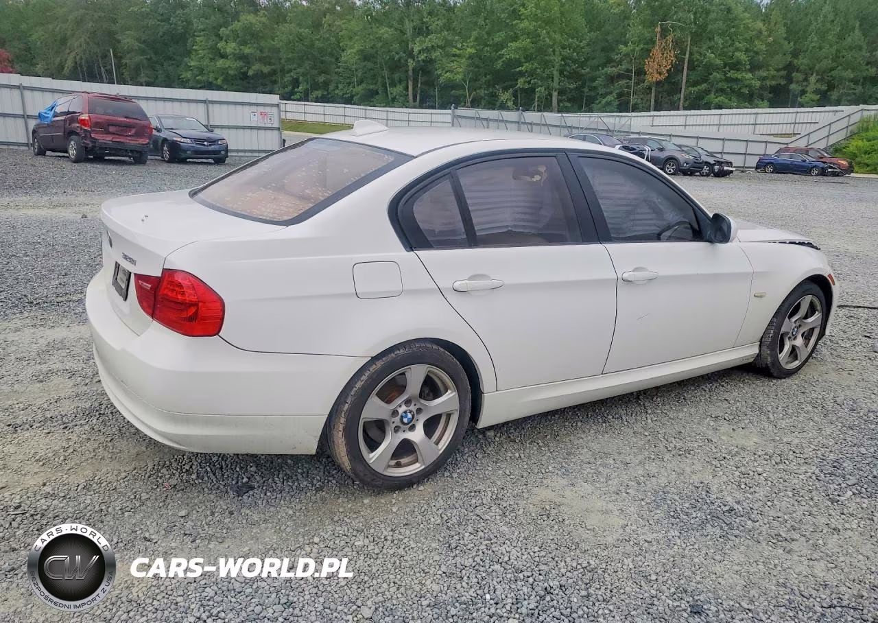 2010 BMW 328 I VIN:WBAPH7G53ANM48817 - 3