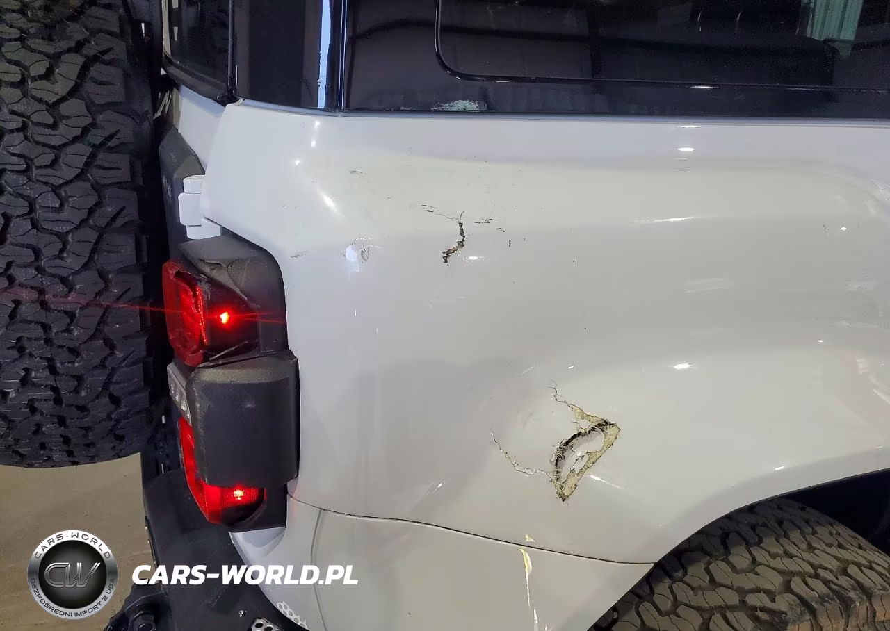 2024 Ford Bronco Raptor VIN:1FMEE0RR9RLB00792 - 13