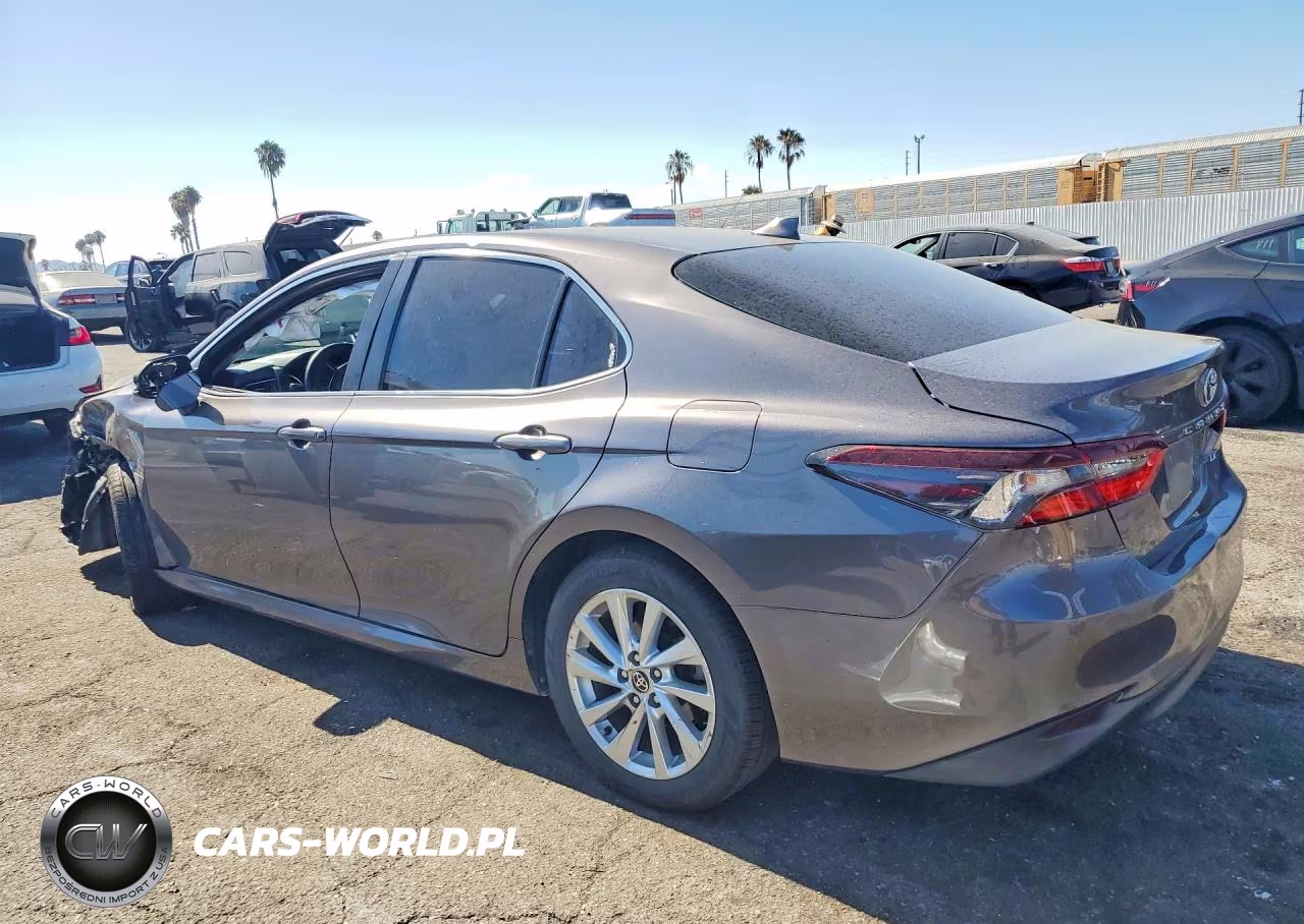 2023 Toyota Camry Le VIN:4T1C11AK7PU106363 - 2