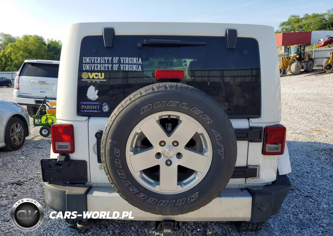2012 Jeep Wrangler Unlimited Sahara VIN:1C4HJWEG8CL139112 - 6