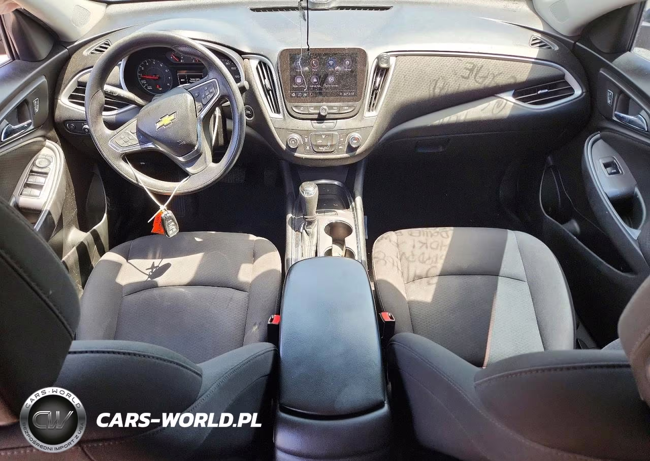 2019 Chevrolet Malibu Ls VIN:1G1ZC5ST2KF124590 - 8
