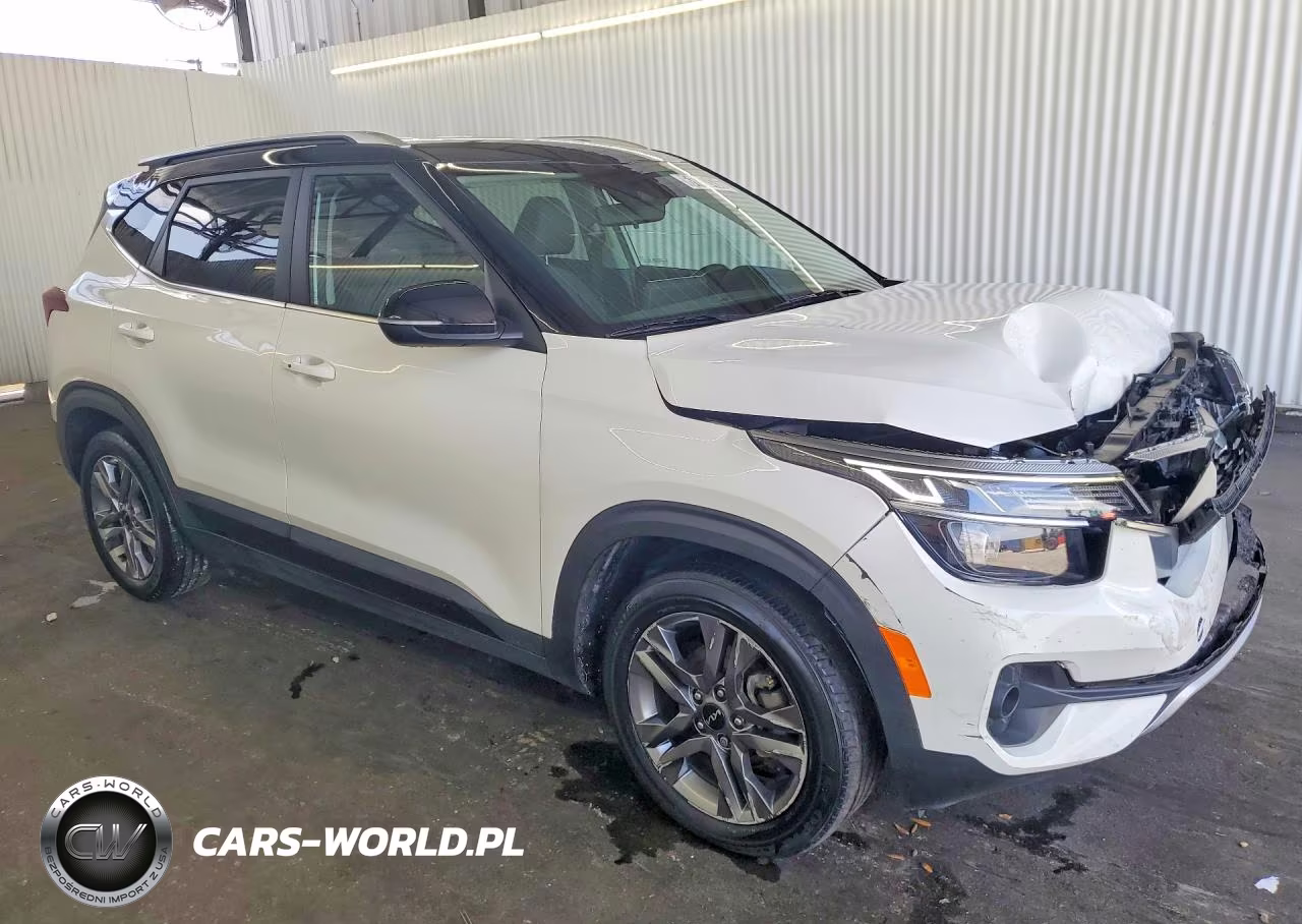 2023 Kia Seltos S VIN:KNDEU2AAXP7360360 - 4