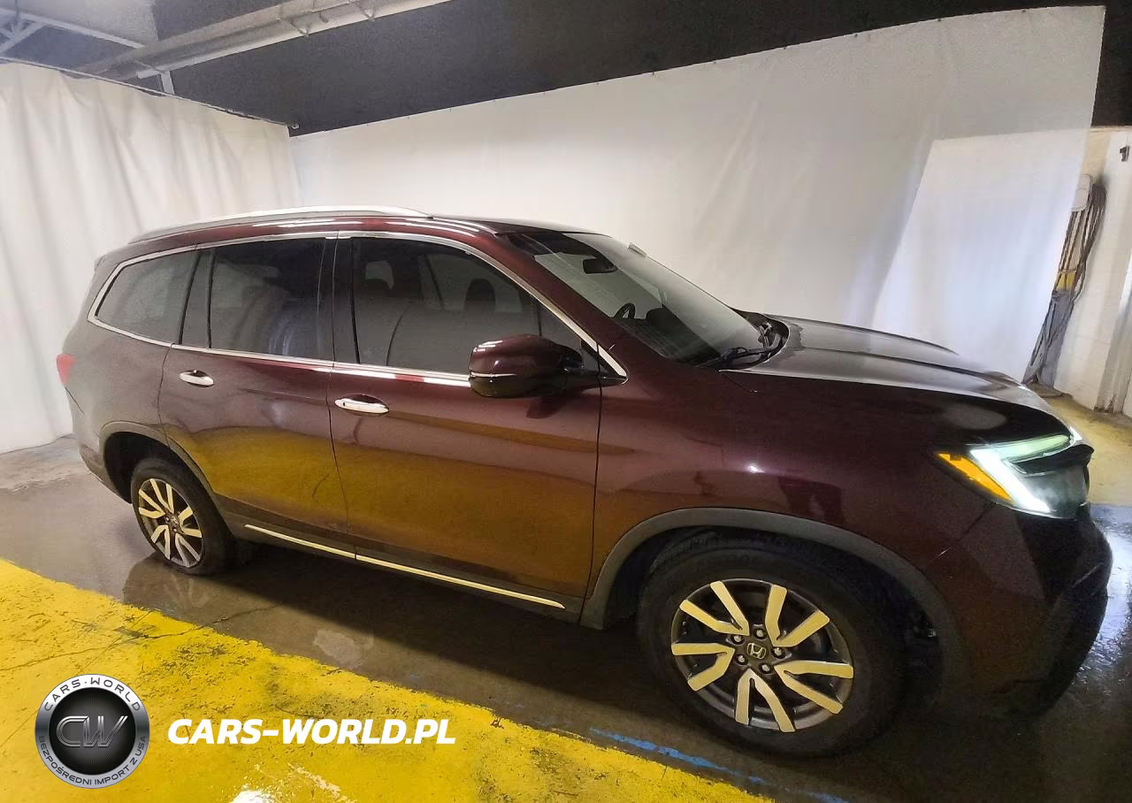 2019 Honda Pilot Touring VIN:5FNYF5H60KB026898 - 4