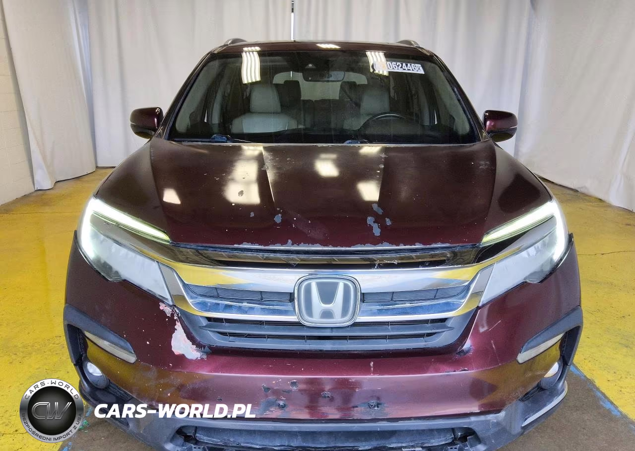 2019 Honda Pilot Touring VIN:5FNYF5H60KB026898 - 5
