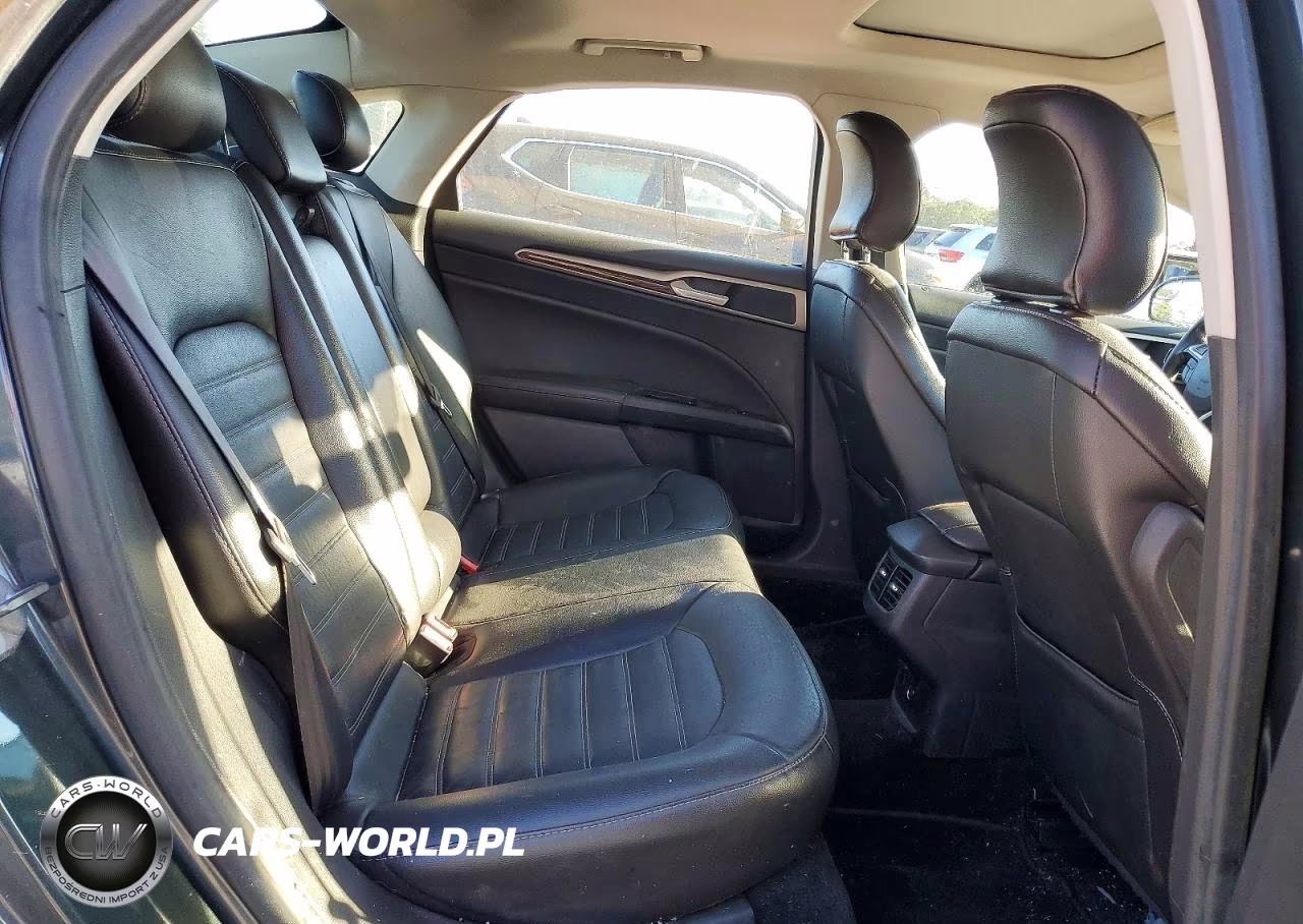 2016 Ford Fusion Se VIN:3FA6P0HD5GR175437 - 10