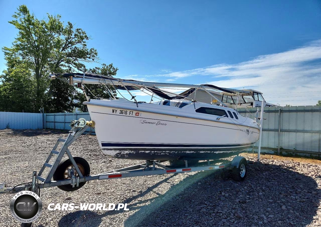 2000 Hunter Sail Boat VIN:HUN24301E900 - 2