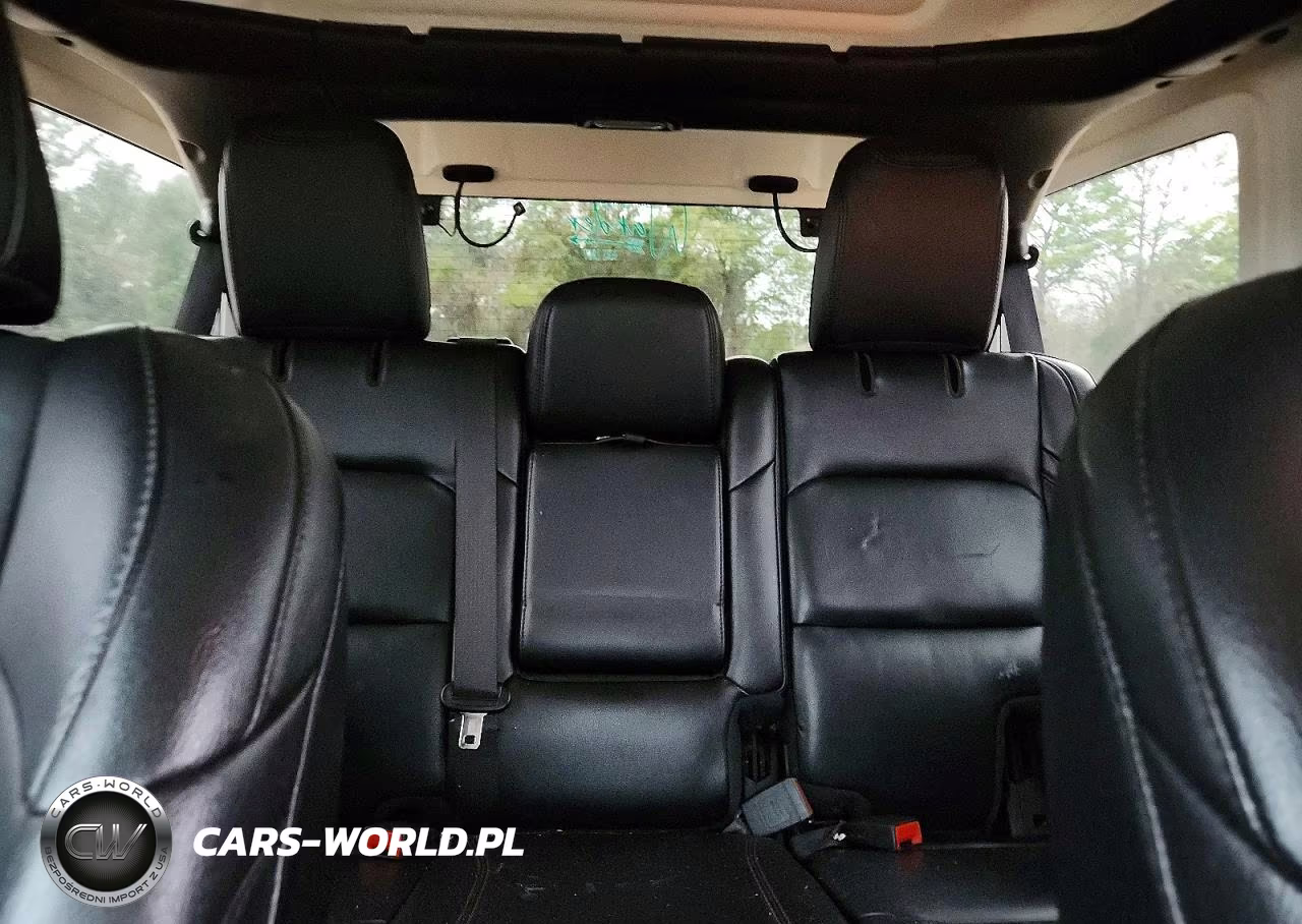 2020 Jeep Wrangler Unlimited Rubicon VIN:1C4HJXFN8LW132601 - 19