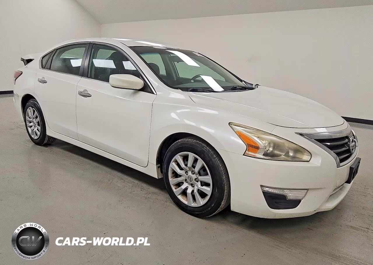 2015 Nissan Altima 2.5 S VIN:1N4AL3AP7FC217678 - 4