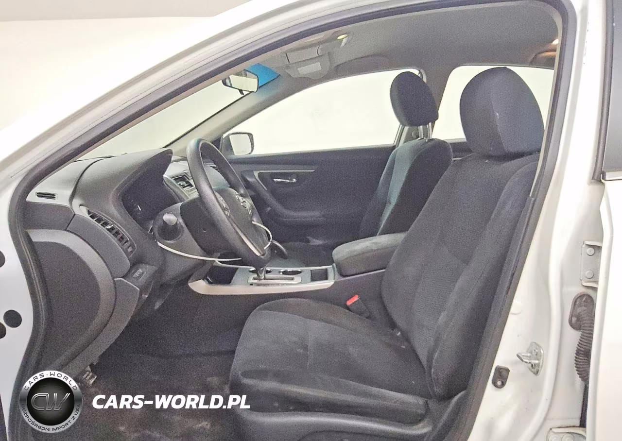 2015 Nissan Altima 2.5 S VIN:1N4AL3AP7FC217678 - 7