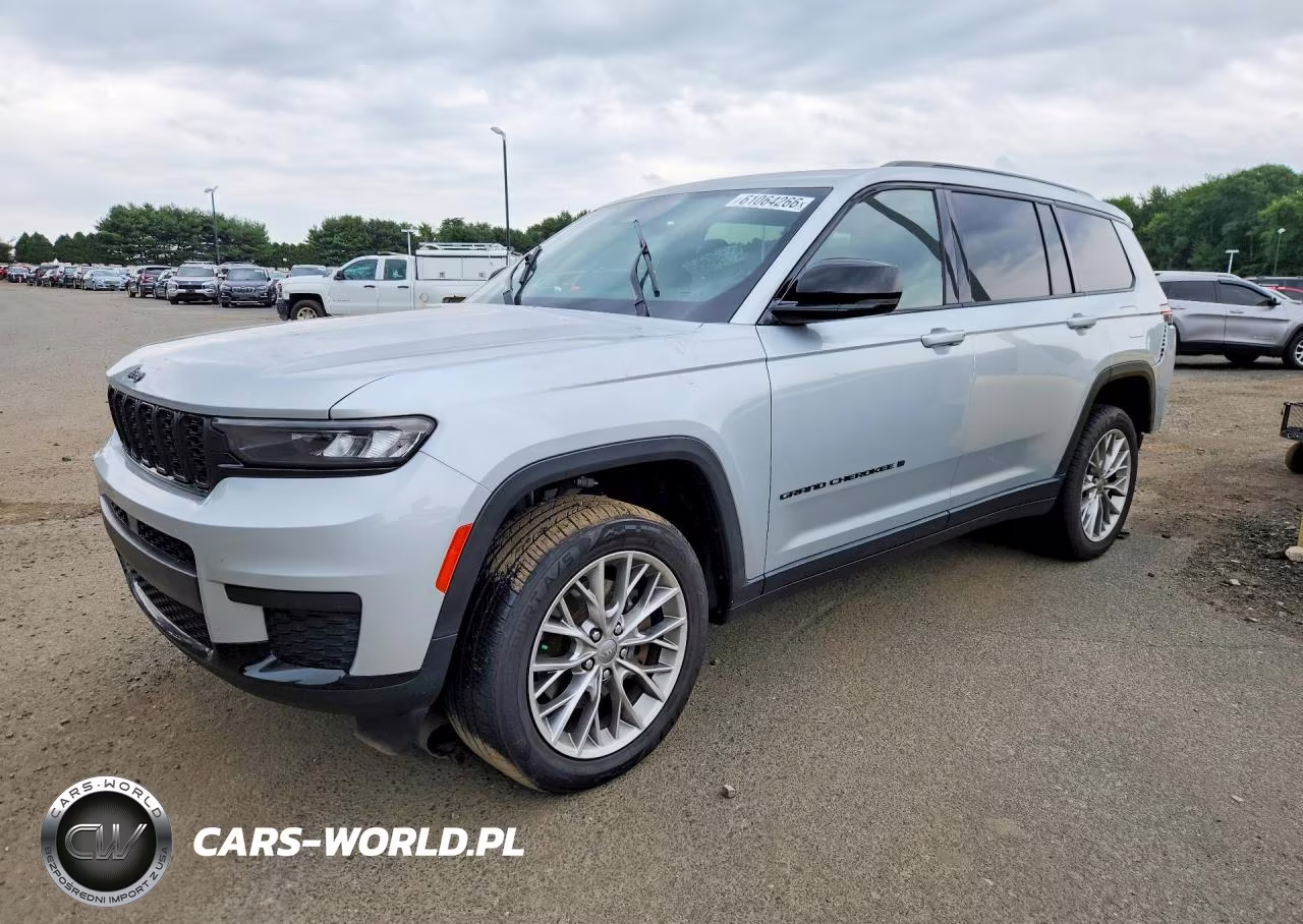 2023 Jeep Grand Cherokee L Laredo – zdjęcie 1 z 13