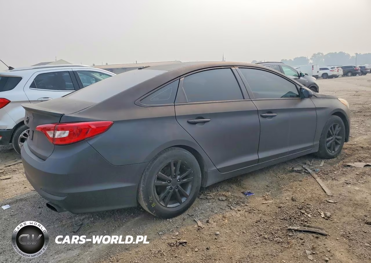 2016 Hyundai Sonata Se VIN:5NPE24AF4GH371346 - 3