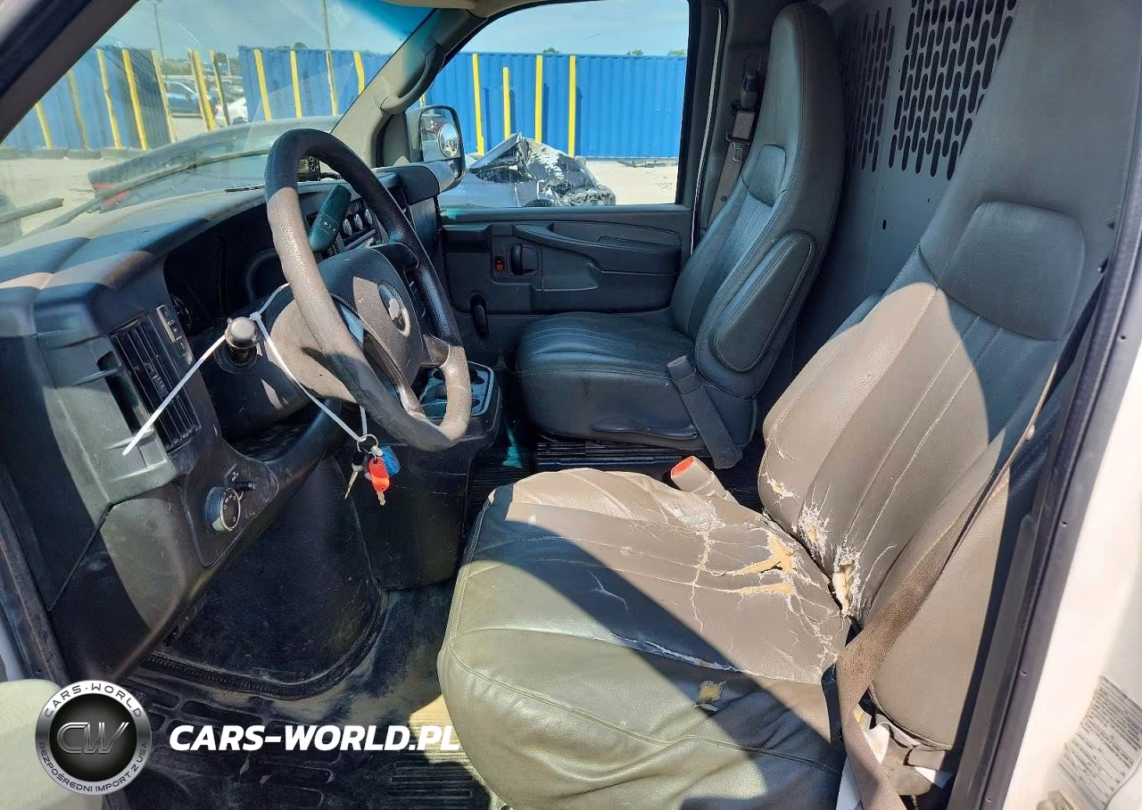 2011 Chevrolet Express G2500 VIN:1GCWGFCAXB1168061 - 7