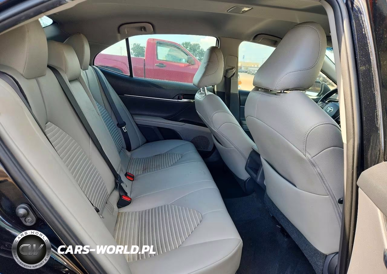 2019 Toyota Camry Se VIN:4T1B11HK9KU806198 - 10