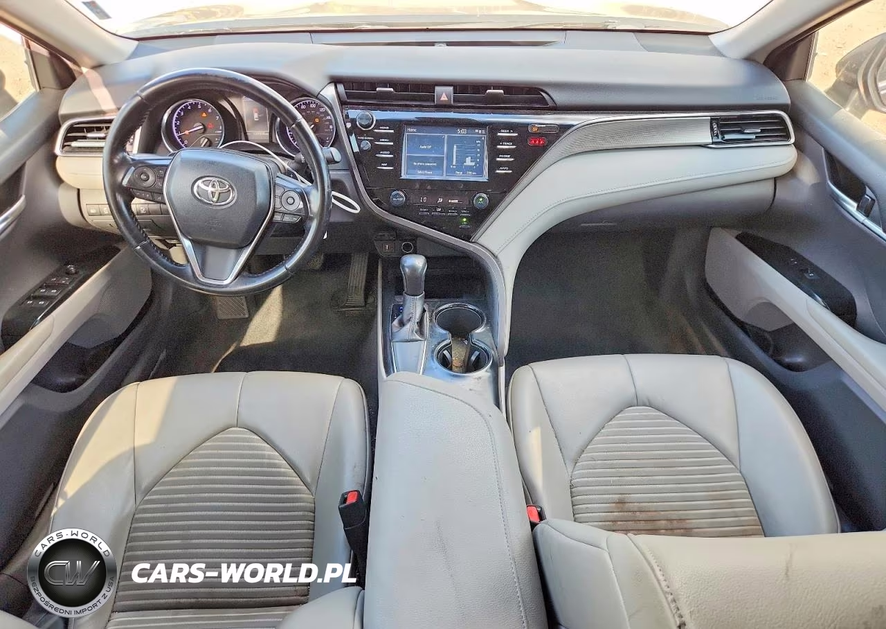 2019 Toyota Camry Se VIN:4T1B11HK9KU806198 - 8