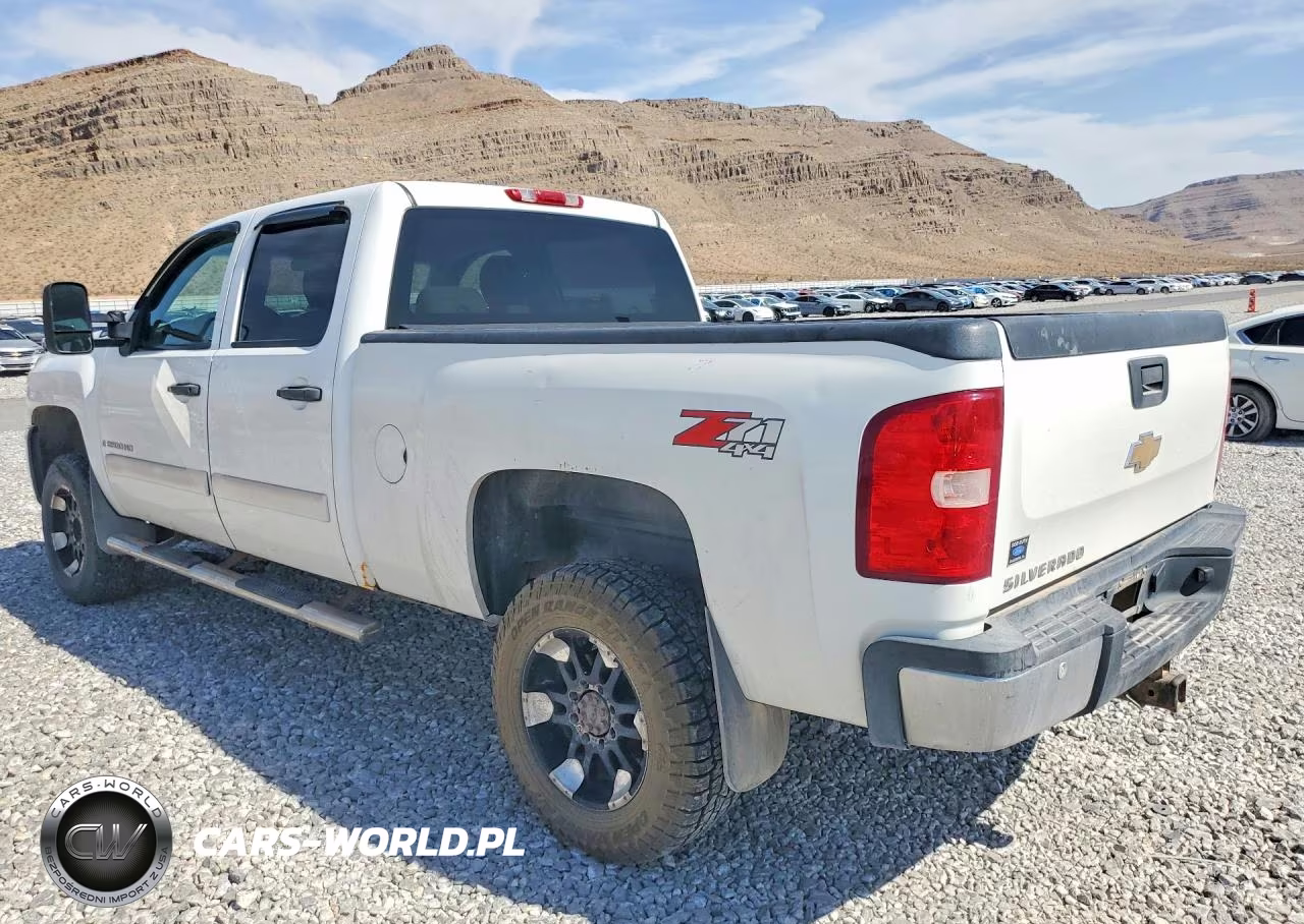 2008 Chevrolet Silverado K2500 Heavy Duty VIN:1GCHK23K58F187413 - 2