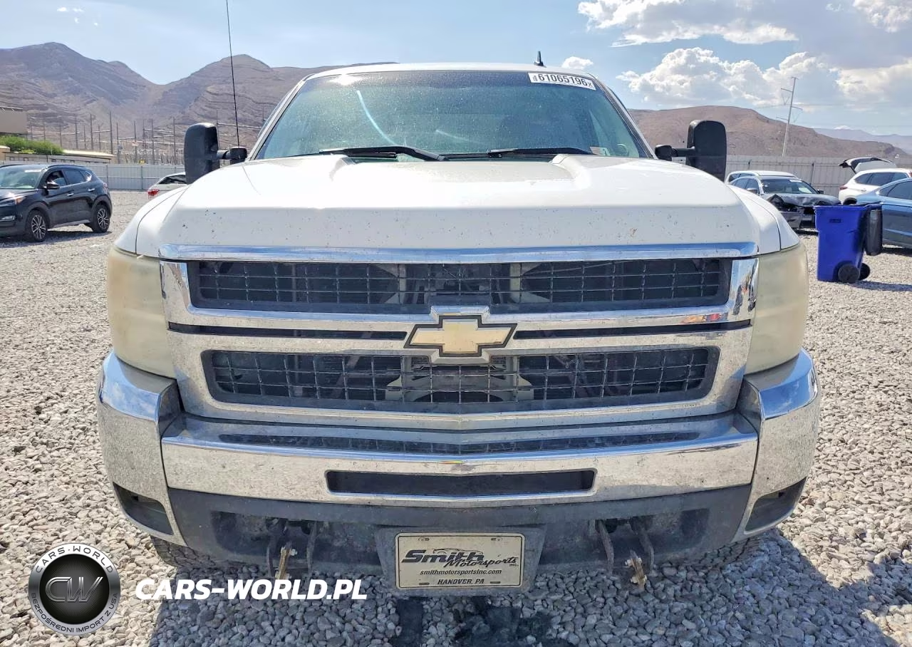 2008 Chevrolet Silverado K2500 Heavy Duty VIN:1GCHK23K58F187413 - 5