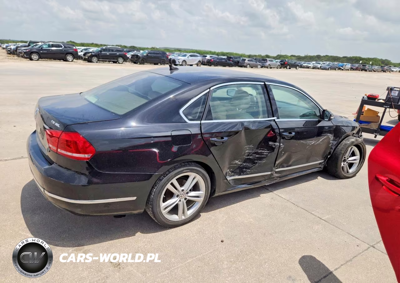 2014 Volkswagen Passat Sel VIN:1VWCS7A37EC097614 - 3