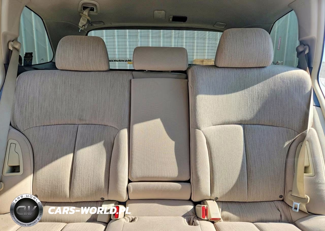 2014 Subaru Outback 2.5I Premium VIN:4S4BRBECXE3201158 - 10