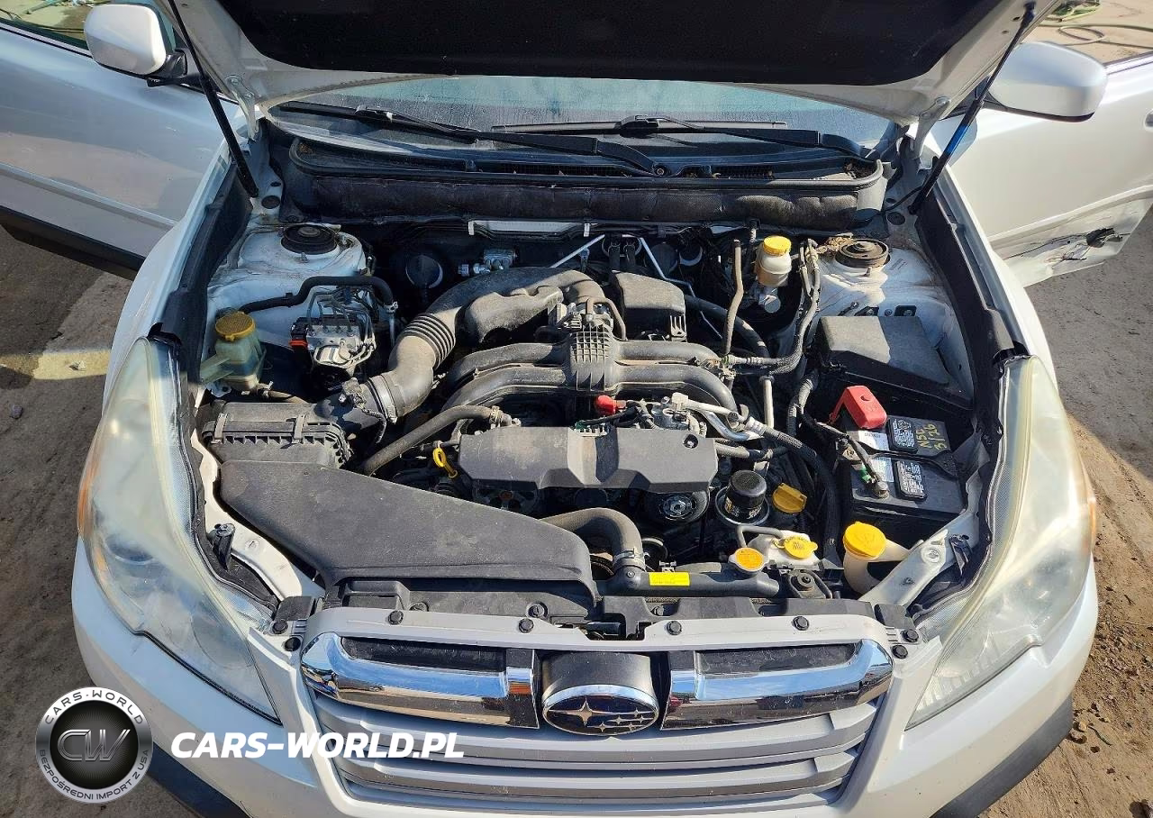 2014 Subaru Outback 2.5I Premium VIN:4S4BRBECXE3201158 - 12