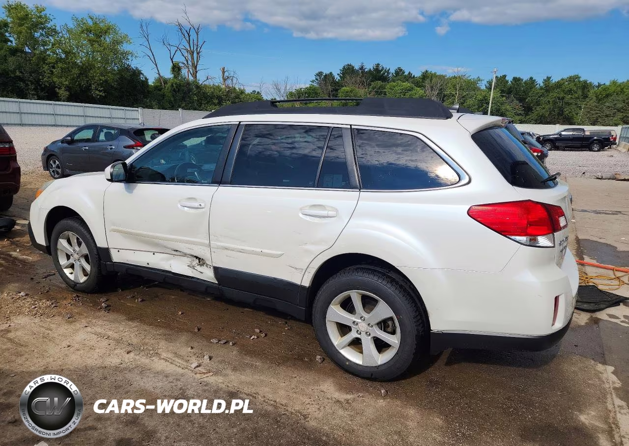 2014 Subaru Outback 2.5I Premium VIN:4S4BRBECXE3201158 - 2