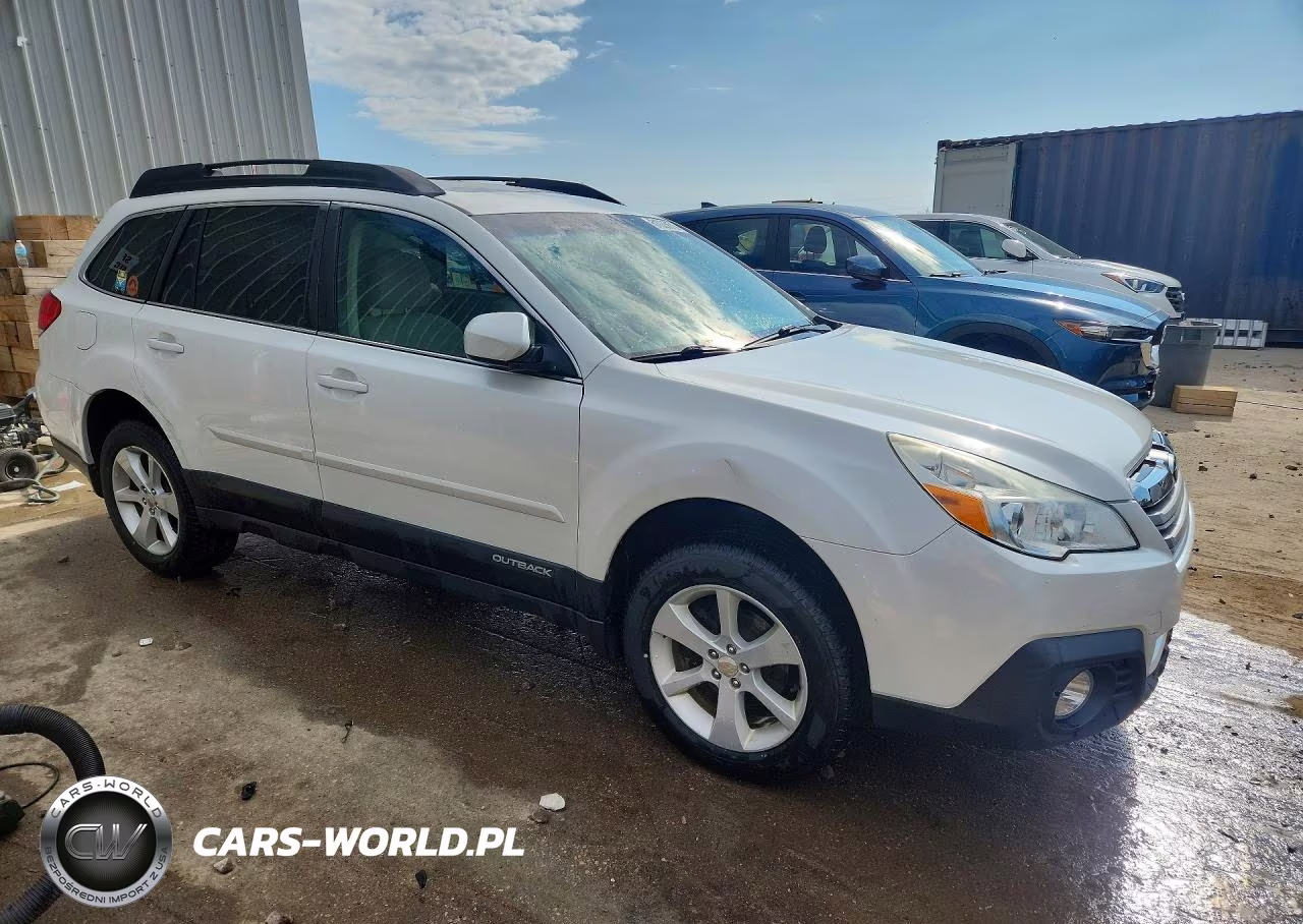 2014 Subaru Outback 2.5I Premium VIN:4S4BRBECXE3201158 - 4