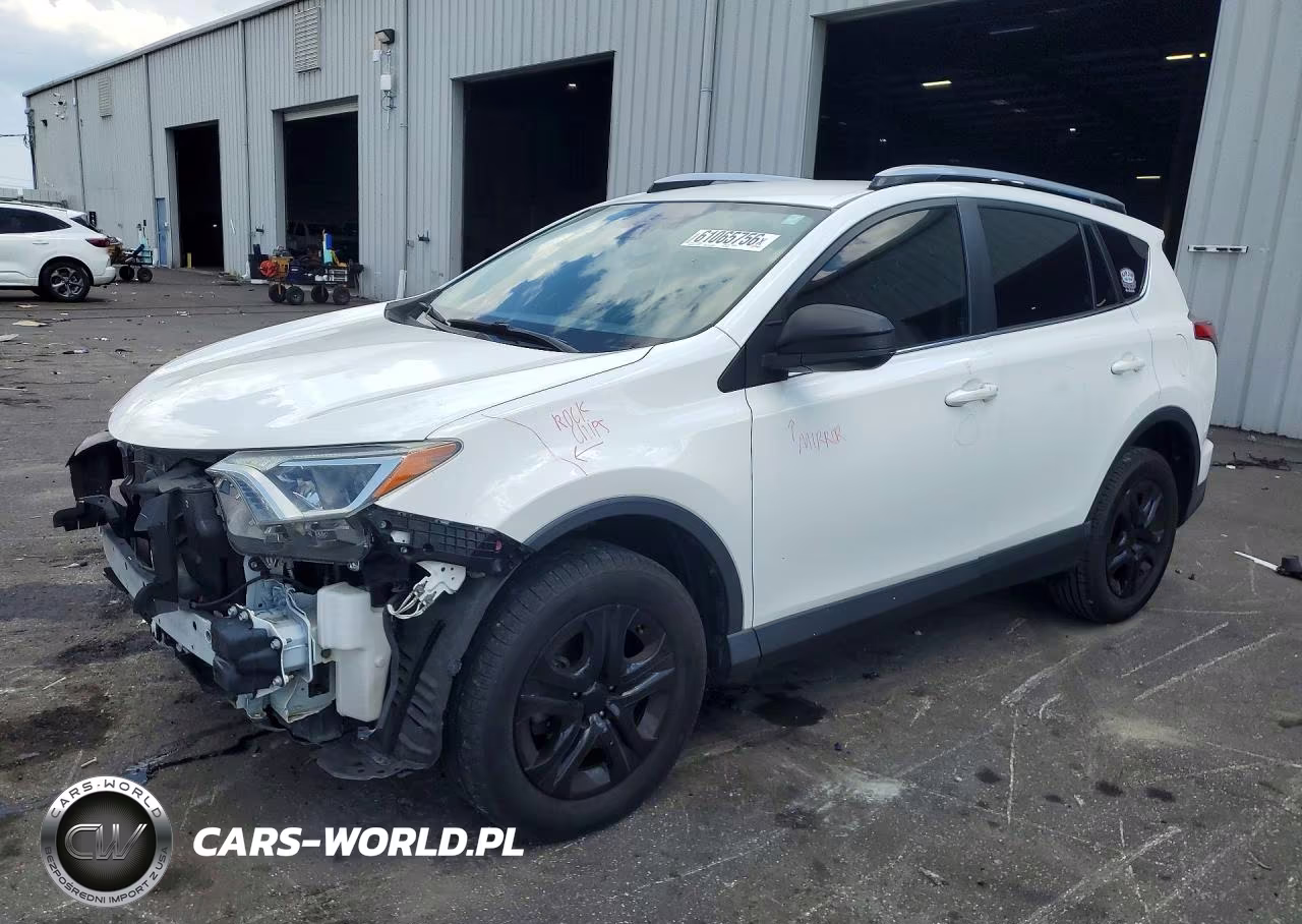 2018 Toyota Rav4 Le – zdjęcie 1 z 13