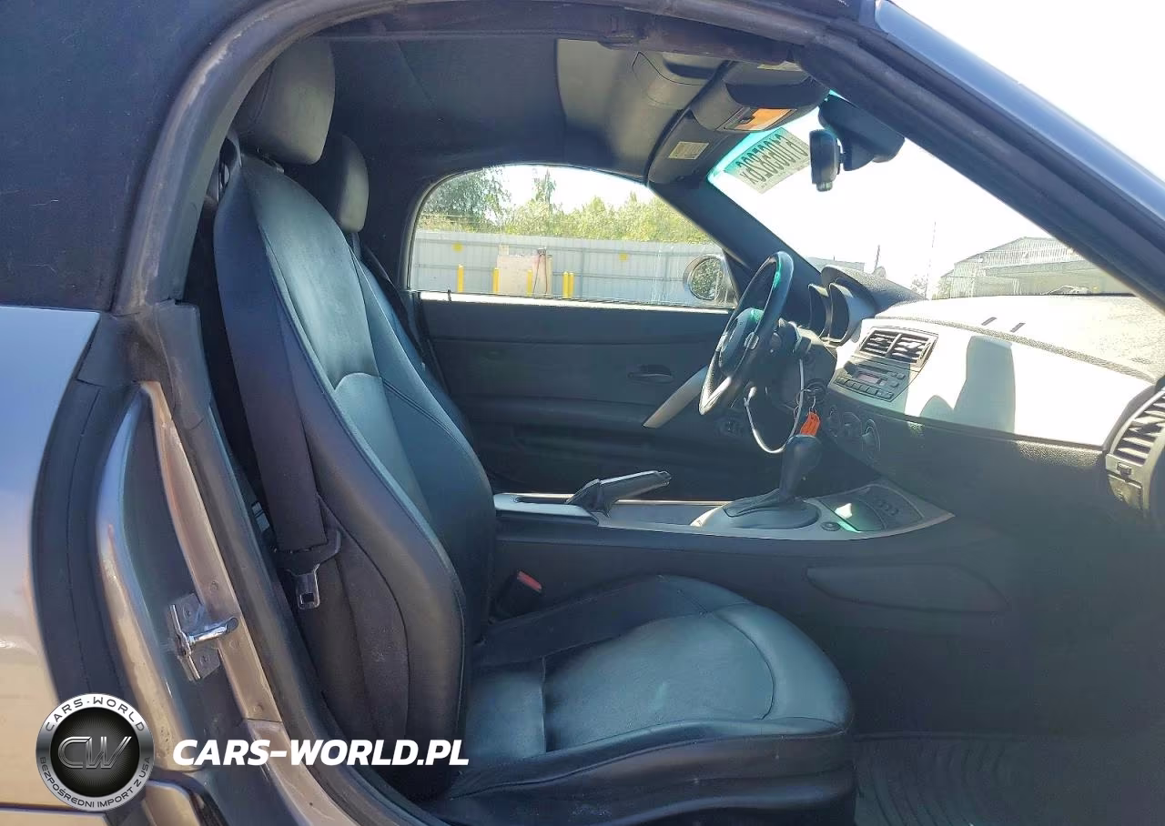 2004 BMW Z4 2.5 VIN:4USBT33474LS48700 - 10