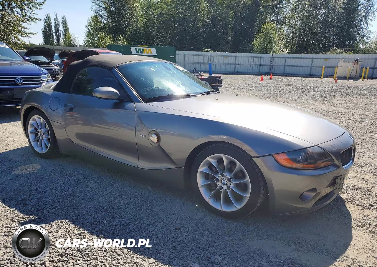 2004 BMW Z4 2.5 VIN:4USBT33474LS48700 - 4