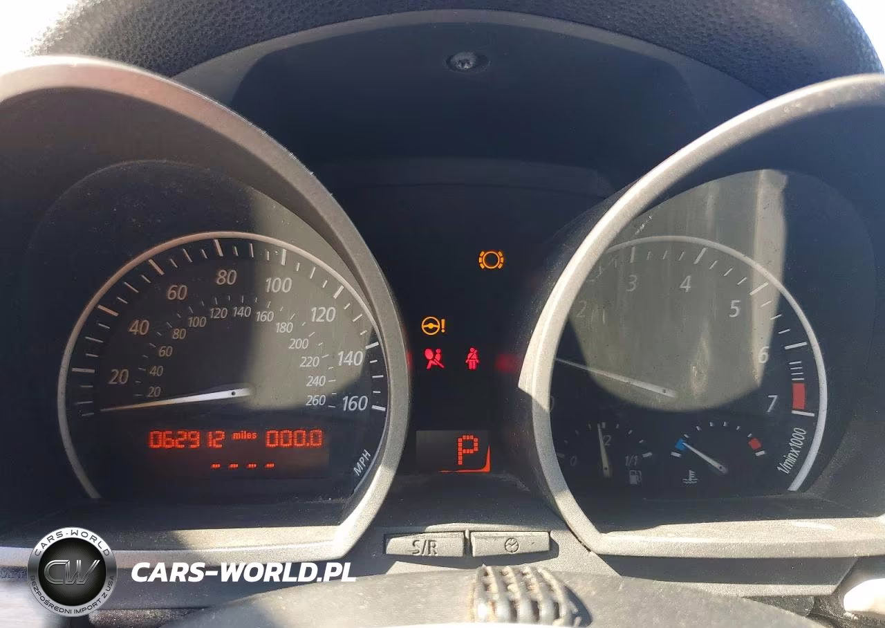 2004 BMW Z4 2.5 VIN:4USBT33474LS48700 - 9